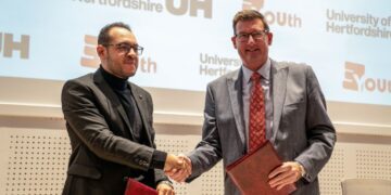 E-Youth, Hertfordshire University sign partnership agreement