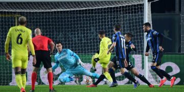 Danjuma double sends Villarreal into UEFA Champions League last 16