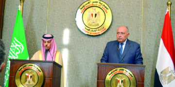Cairo, Riyadh reject regional parties’ interference in Arab affairs