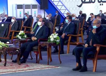 Sisi attends inauguration of gasoline complex at ASORC