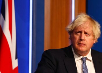 Johnson loses poll lead after lockdown party revelations