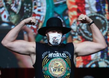 WBC: Fury must face Whyte in next defence