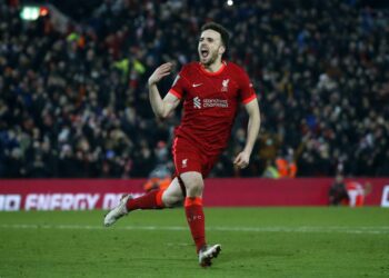 Liverpool, Chelsea and Tottenham reach League Cup semi-finals