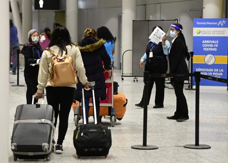 The federal government is lifting its widely criticized travel ban on 10 African countries, including Egypt, and re-imposing its requirement for Canadians taking short trips abroad to get a Covid-19 test before returning to Canada.