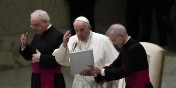 Pope demands humility in new zinger-filled Christmas speech