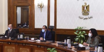 PM: State seeks to stimulate private sector to increase its contribution to industrial sector