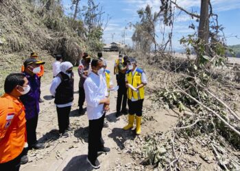 Indonesia bolsters recovery efforts after volcano kills 34