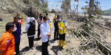 Indonesia bolsters recovery efforts after volcano kills 34