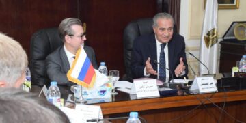 Supply minister confers with Russia agricultural minister on establishing logistics area 1 - Egyptian Gazette Supply minister confers with Russia agricultural minister on establishing logistics area