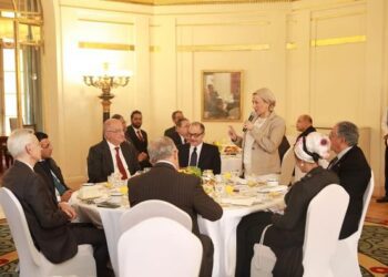 Fouad, French diplomat review development of environment file in Egypt, preparations for hosting COP27