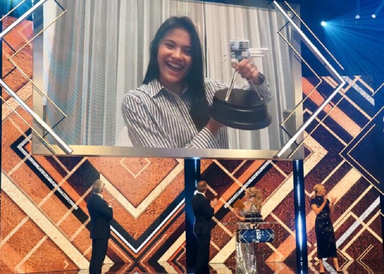 Emma Raducanu was voted BBC Sports Personality of the Year, receiving British sport’s annual individual accolade as a reward for her remarkable US Open triumph.