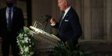 Biden highlights concerns for US democracy in tribute to Senator Bob Dole 1 - Egyptian Gazette Biden highlights concerns for US democracy in tribute to Senator Bob Dole