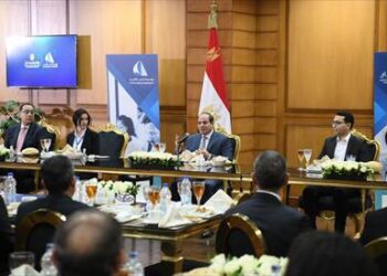 Sisi watches “The New Republic is to Reach Achievement Through Science” documentary