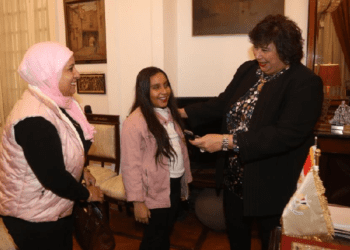 Disabled child Malak Mohamed to join Cairo Opera House