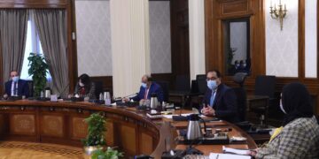 PM in talks over Decent Life initiative