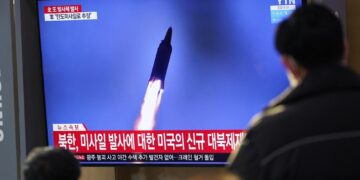 N. Korea fires fresh missiles in response to US sanctions