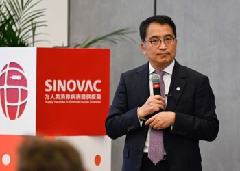 Sinovac CEO hails Egypt’s vision under Sisi to localize vaccine industry