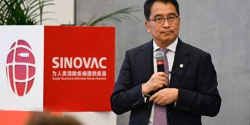 Sinovac CEO hails Egypt’s vision under Sisi to localize vaccine industry