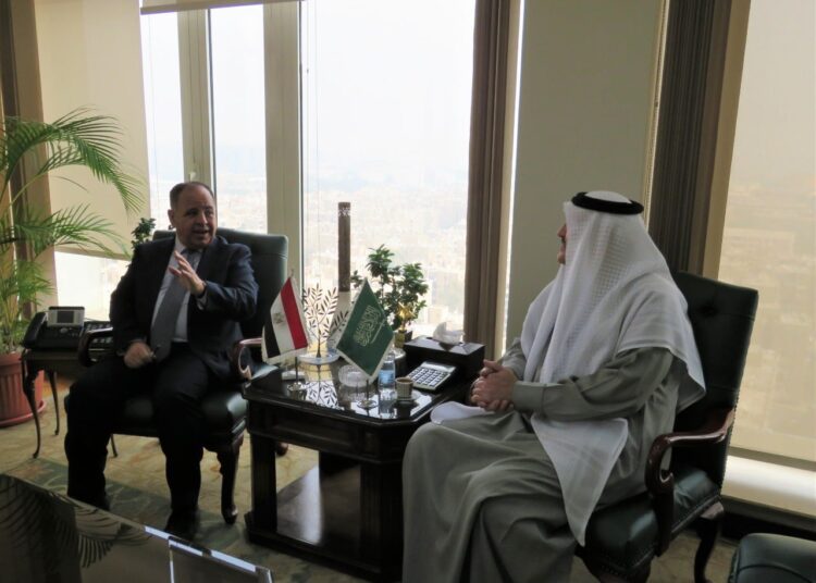 Finance Minister Mohamed Maeet during his meeting with Saudi Ambassador in Cairo Osama Ahmed bin Al Naqli on Monday.