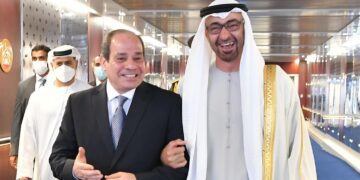 Sisi in UAE, meets Abu Dhabi CP