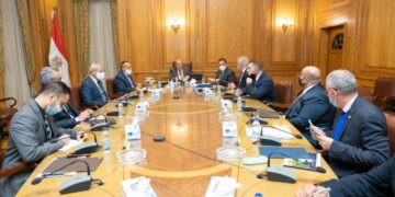 Military production minister, Renergy Group Partners discuss co-operation in solid waste management