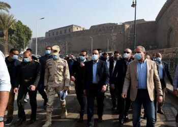 Egypt’s PM starts tour of development projects in Historic Cairo