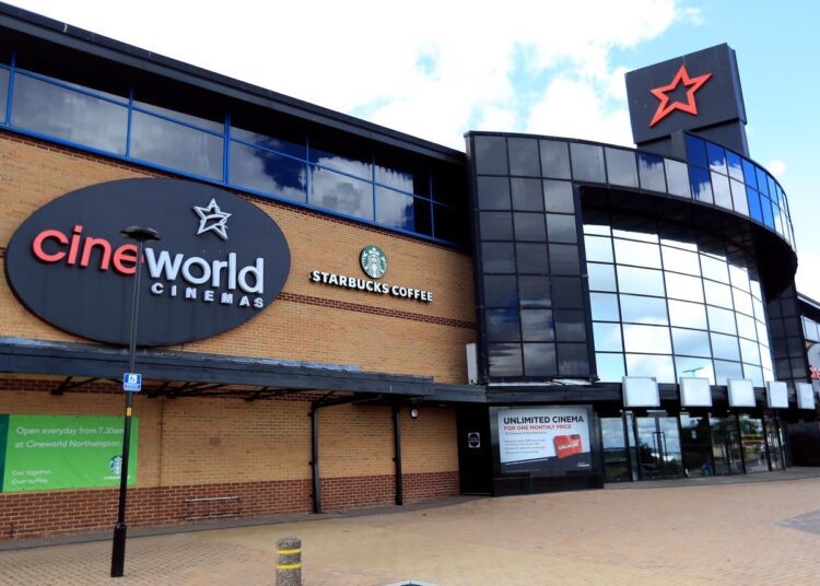 The world's second-largest theatre operator said its cash flow turned positive in the fourth quarter after sales improved.