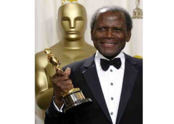 Oscar winner and groundbreaking star Sidney Poitier dies
