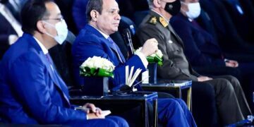 Sisi affirms need for cessation of conflicts, fighting