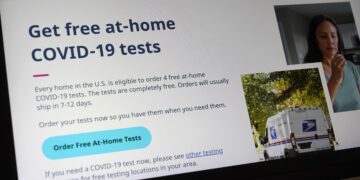 US begins shipping free COVID tests amid Omicron