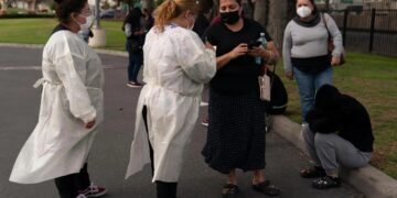 Biden to double free COVID tests, add N95s, to fight omicron