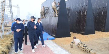 Defence Chief inspects training activities at Military College