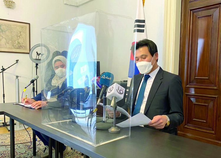 South Korean Ambassador to Egypt Hong Jin-wook during a press conference on Sunday on the forthcoming visit of South Korean president to Egypt on January 20.