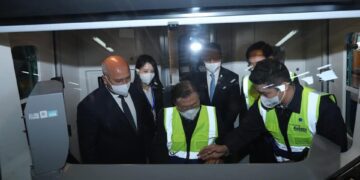S. Korea’s Moon visits Third Metro Line