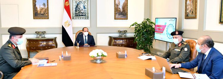 Bandage factory to be established 1 - Egyptian Gazette President Sisi during his meeting on Tuesday with Waleed Abu El Magd, director general of NSPO of the Armed Forces and other senior state and military officials.