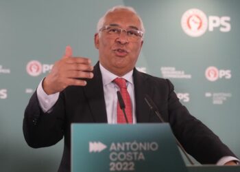 Portugal’s centre-left Socialists get landslide election win