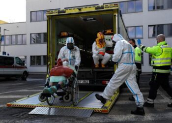 Czechs to let some workers stay on after testing positive