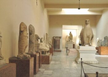 Work started to transfer artifacts to Greco-Roman Museum in Alex.