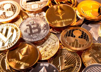 Riskier assets putting Bitcoin at stake