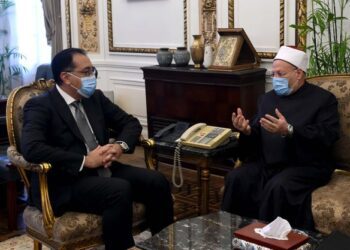 PM lauds Dar al-Iftaa’s efforts in maintaining social stability