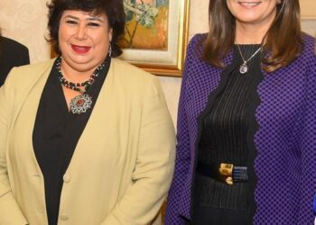 Egypt’s Naguib Mahfouz school in Italy to be provided with masterpieces about late Nobel laureate, says minister