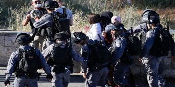 Israeli forces launch massive arrest campaign against Palestinians