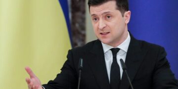 Ukrainian president urges EU to toughen sanctions on Russia