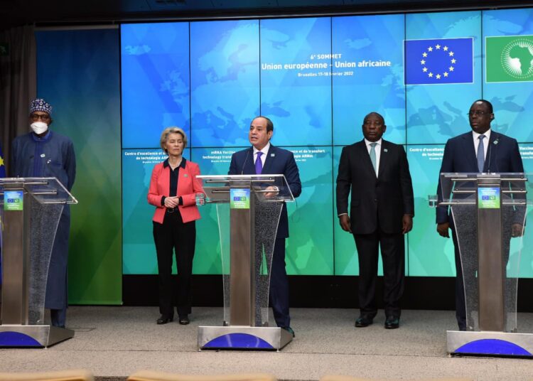 Kuwaiti paper highlights Sisi's remarks after selecting Egypt for vaccine technology transfer 2 - Egyptian Gazette Kuwaiti paper highlights Sisi's remarks after selecting Egypt for vaccine technology transfer 1 - Egyptian Gazette