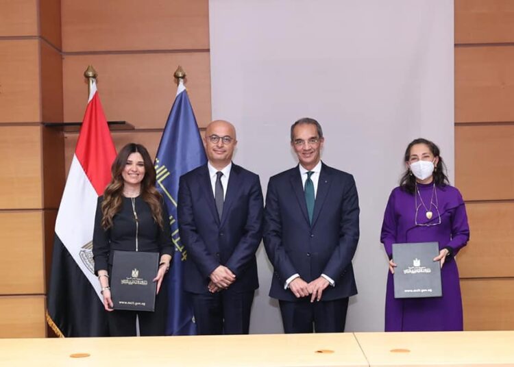 2 memos inked with Microsoft to build digital abilities of citizens in villages of "Decent Life" 1 - Egyptian Gazette Egyptian Minister of Communication Amr Talaat witnessed the inking of two memorandums of understanding with Microsoft Company to build the digital abilities of the citizens in the villages of “Decent Life” initiative.