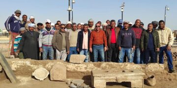 Egyptian archaeological mission uncovers important pieces of royal antiquities