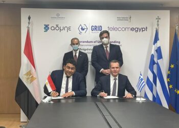 Telecom Egypt, Greece’s Grid Telecom sign MoU on submarine cable systems linkage