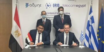 Telecom Egypt, Greece’s Grid Telecom sign MoU on submarine cable systems linkage