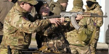 Flights to Ukraine halted, redirected as crisis brews