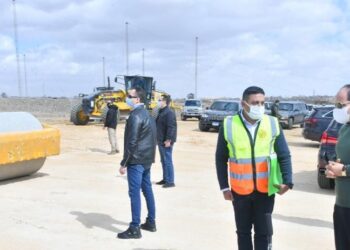 Sisi inspects workflow at new Greater Cairo projects